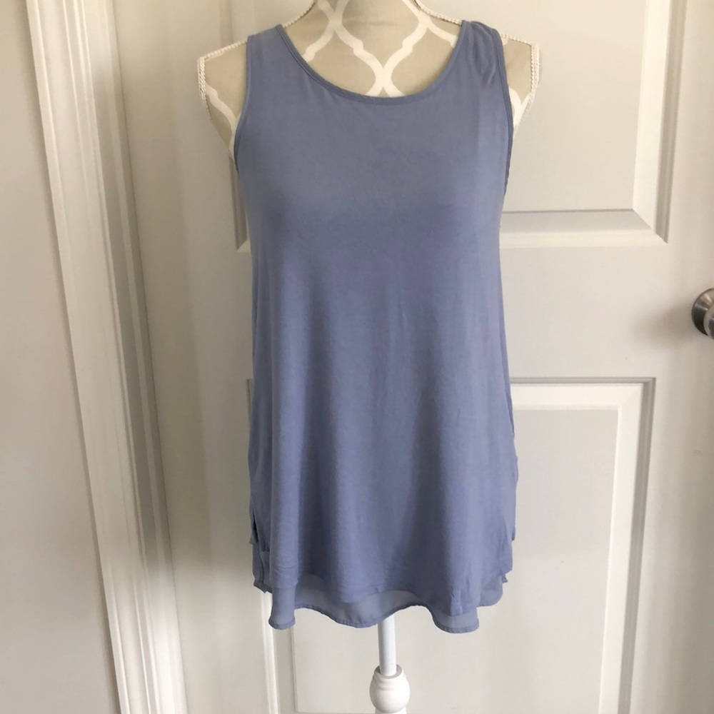 RW &Co reversible sheer top size small